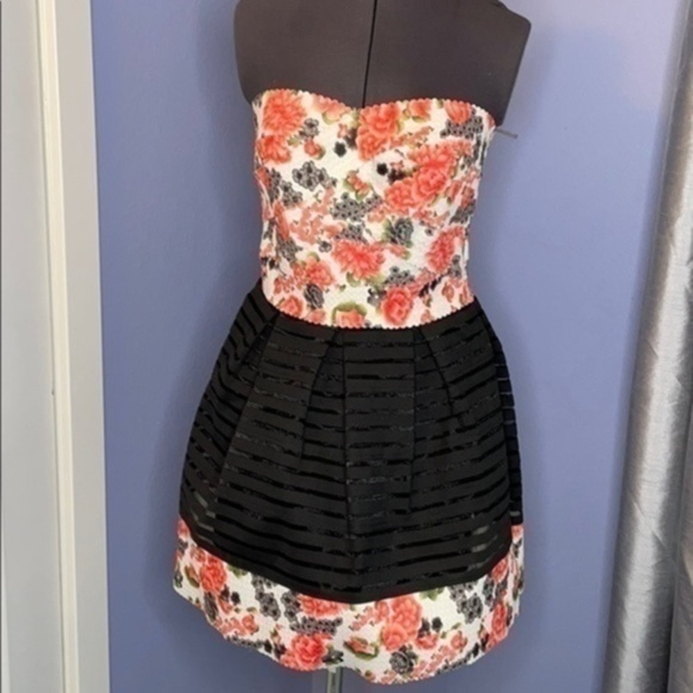 Ceres dress Small floral and black dress